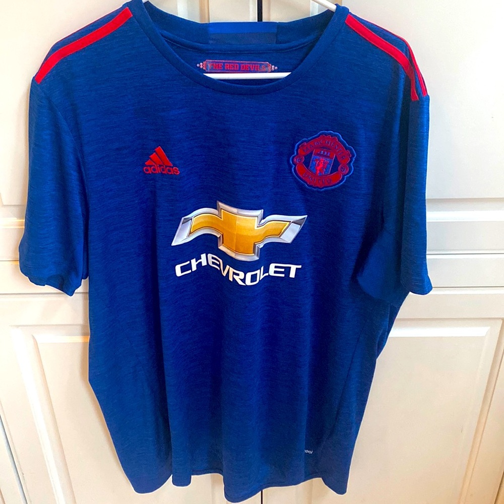 Men’s Manchester United Soccer Jersey- Size XL- Authentic